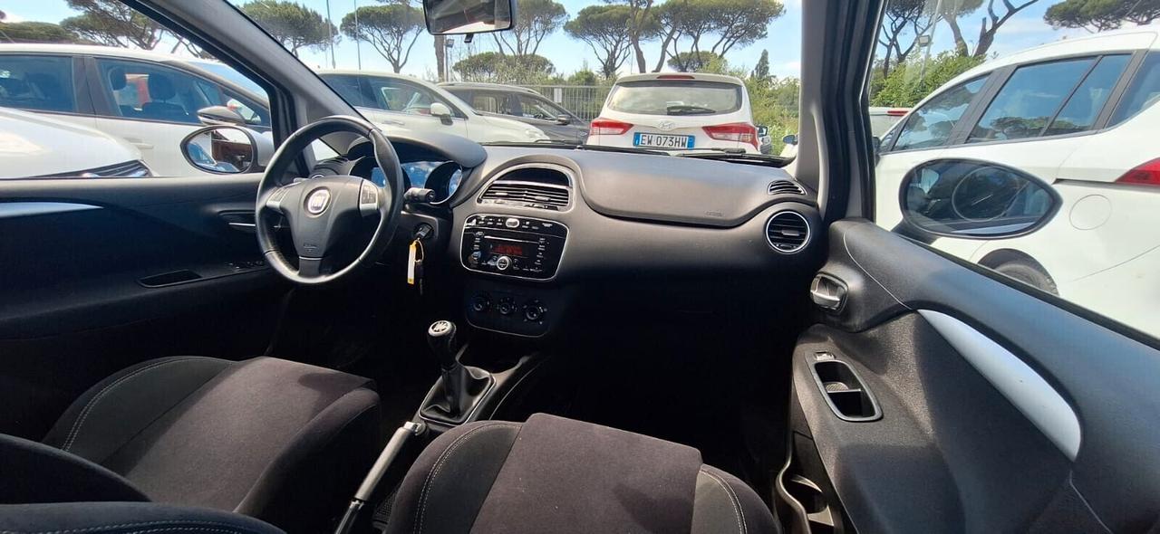 Fiat Punto 1.3 MJT II 75 CV 3 porte Lounge OK NEOPATENTATI !!!