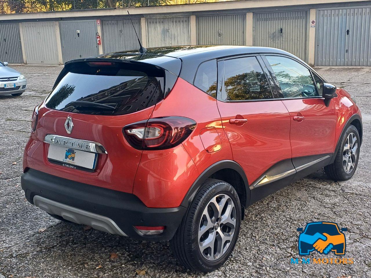 Renault Captur 0.9 tce Intens (energy r-link) 90cv E6