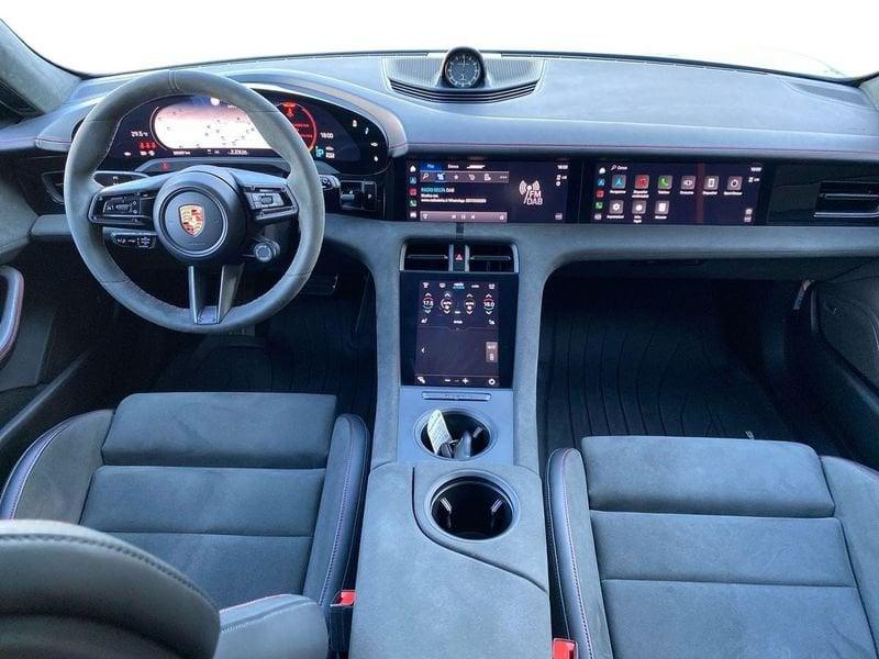 Porsche Taycan Sport Turismo GTS
