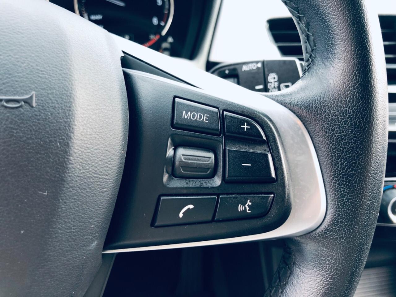 Bmw X1 sDrive16d BUSINESS -AUTOMATICA