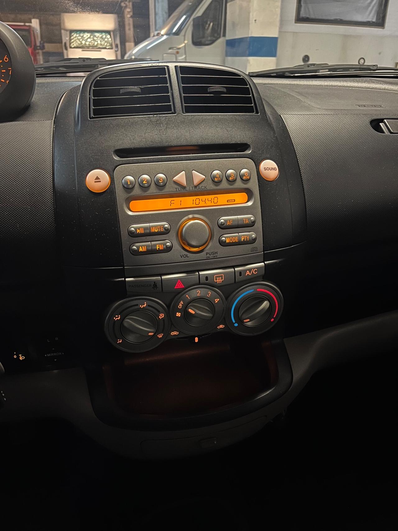 Daihatsu Sirion 1.3 Hiro 4WD