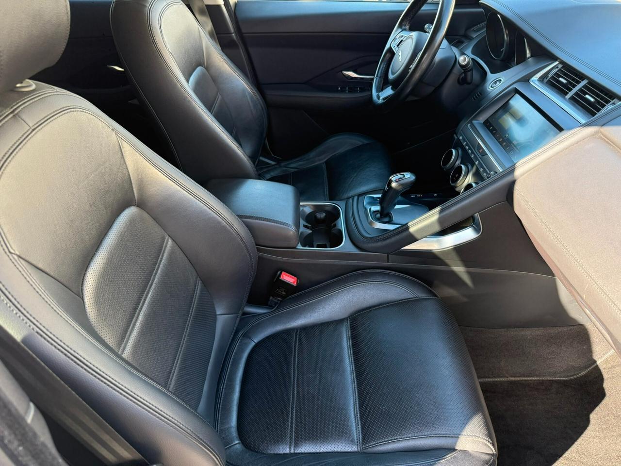 Jaguar E-Pace 2.0D 150 CV AWD aut. HSE