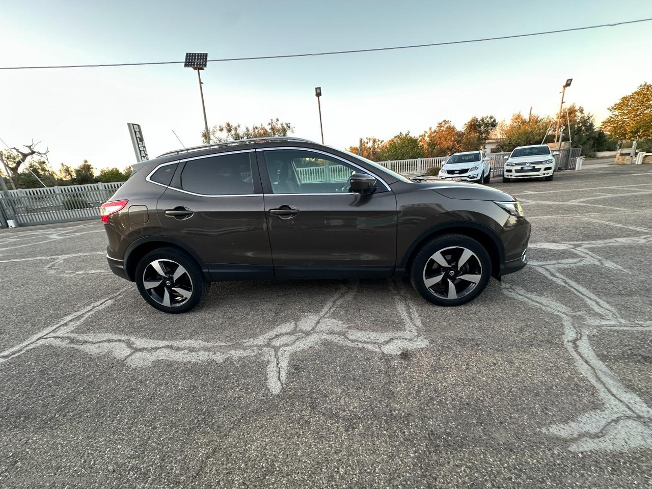 NISSAN Qashqai 1.5 dCi Tekna