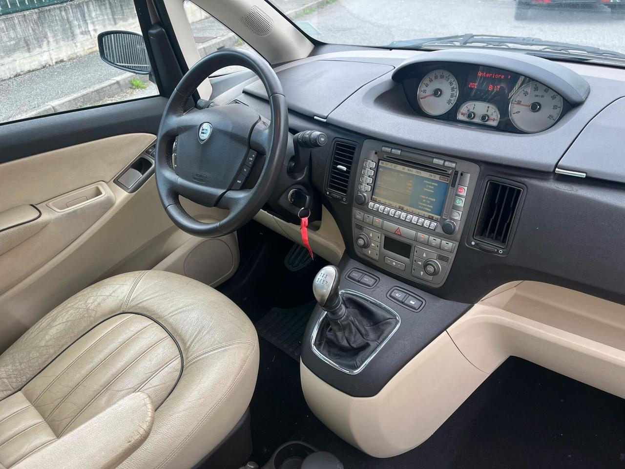Lancia MUSA 1.4 16V Platino Plus