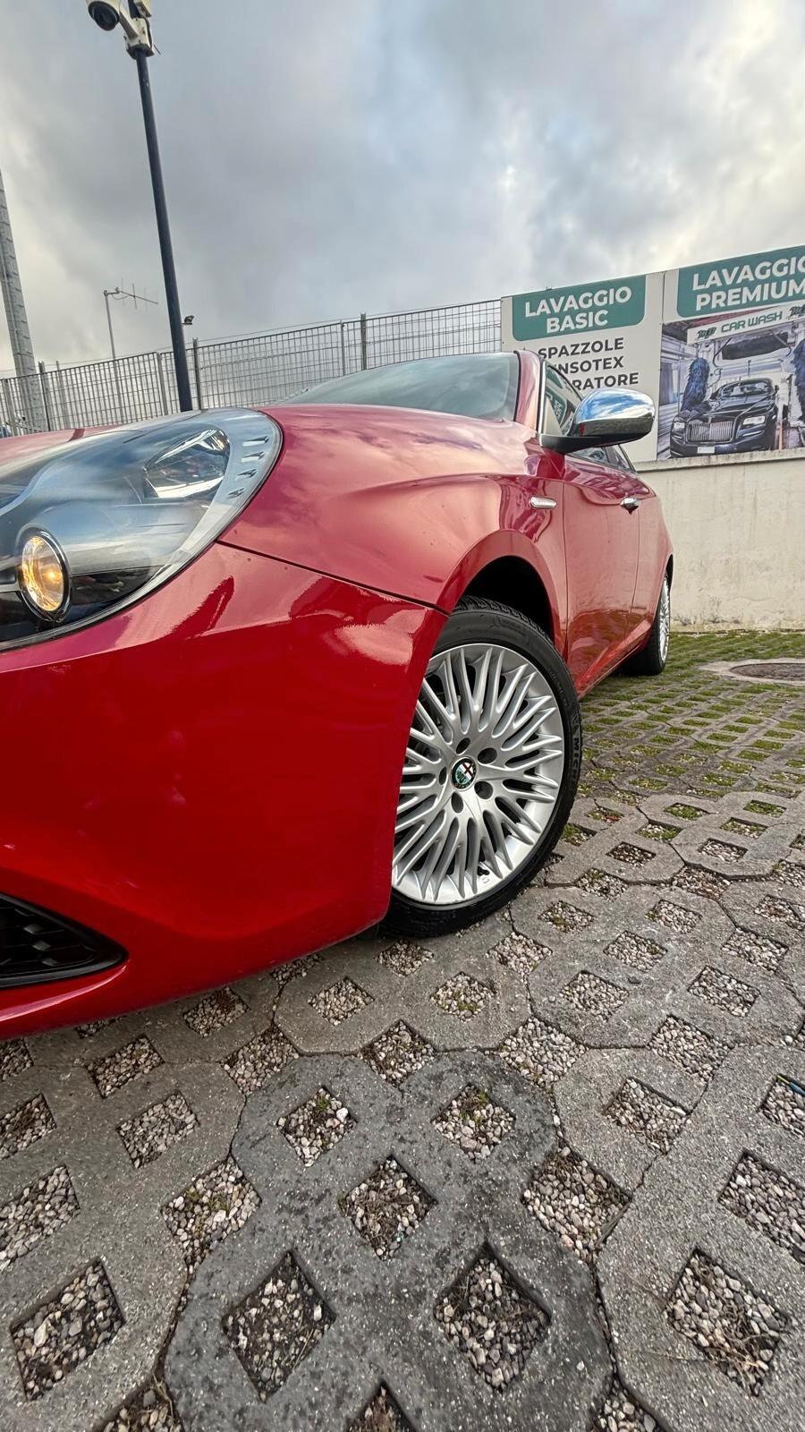 Alfa Romeo Giulietta 1.6 JTDm-2 120 CV Exclusive