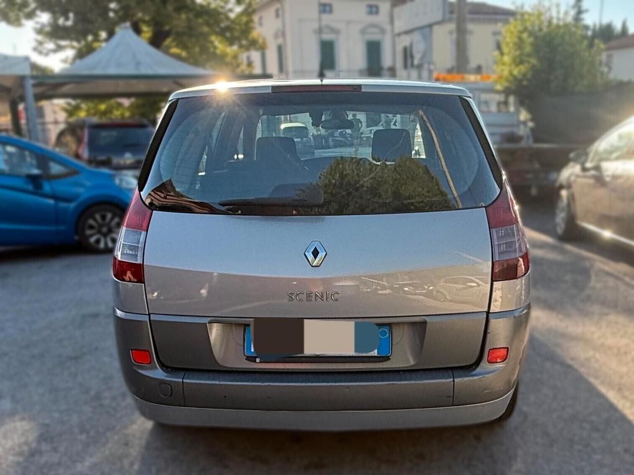 Renault Scenic Grand Scénic 1.9 dCi/130CV Dynamique