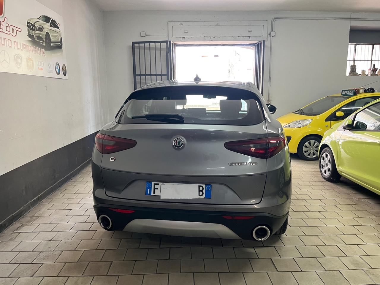 Alfa Romeo Stelvio 2.2 Turbodiesel 210 CV Q4 Executive