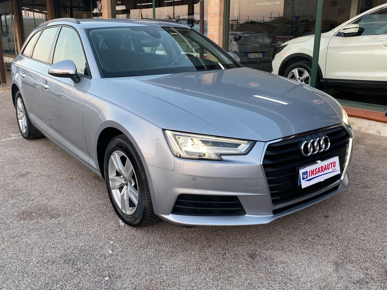 Audi A4 Avant 35 TDI S tronic Sport BUSINESS 2.0 TDI 150 CV NAVI