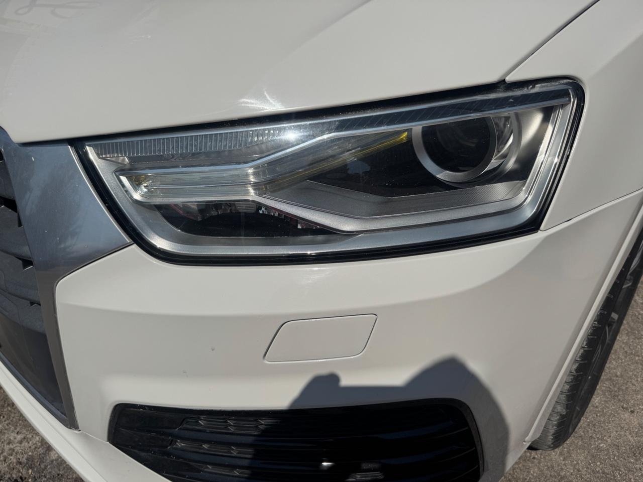 Audi Q3 2.0 TDI 150 CV S line Edition