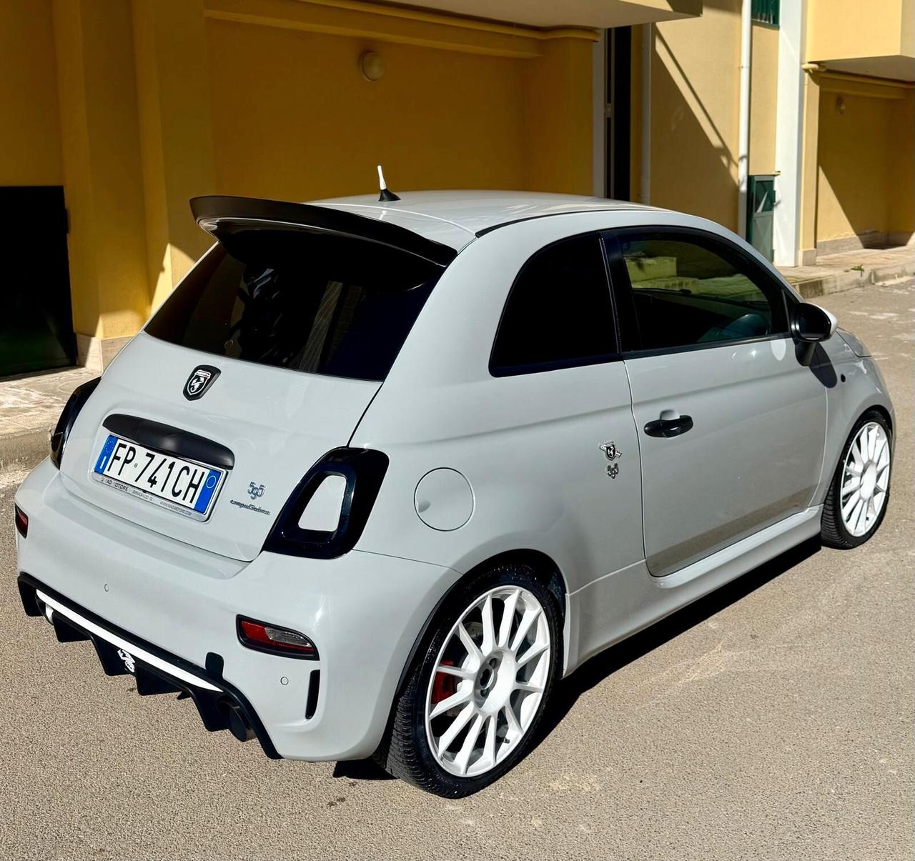Abarth 595 1.4 Turbo T-Jet 180 CV Competizione