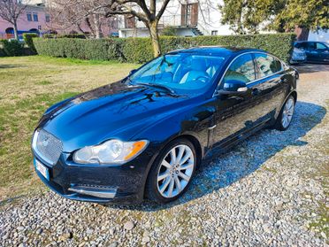 Jaguar XF 2.7D V6 luxury premium tetto panoramico