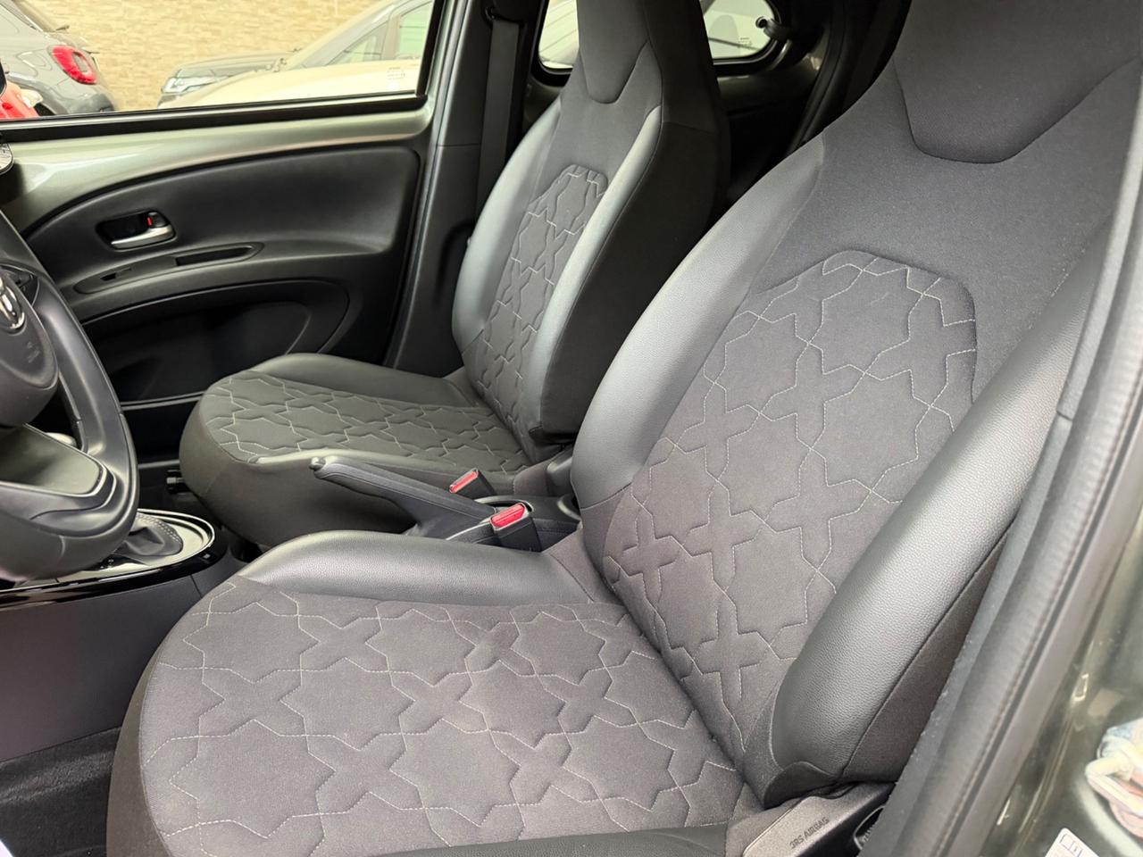 Toyota Aygo X 2023 solo 37000 km