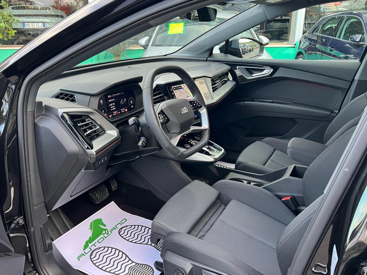 Audi Q4 e-tron 45 S line edition quattro 286cv