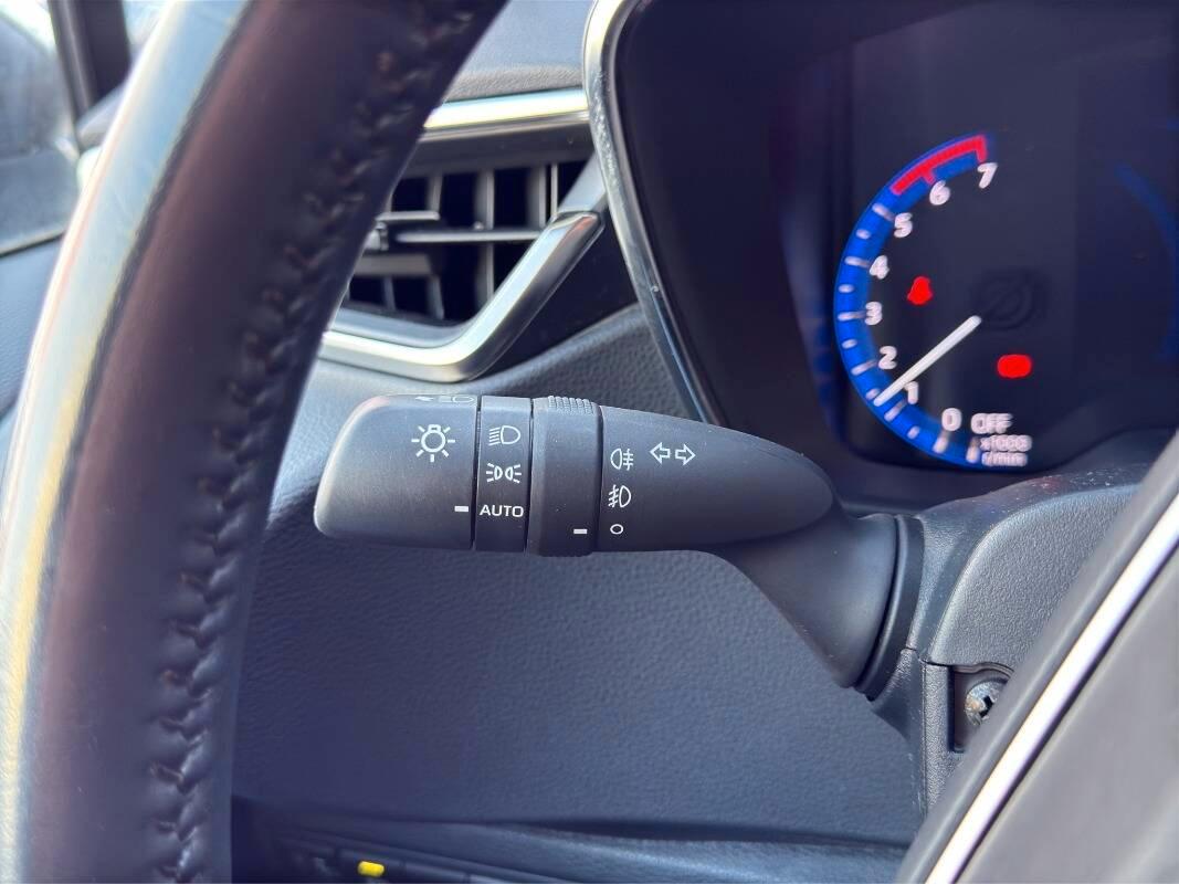 Toyota Corolla Corolla 1.8 hybrid Business Tech cvt