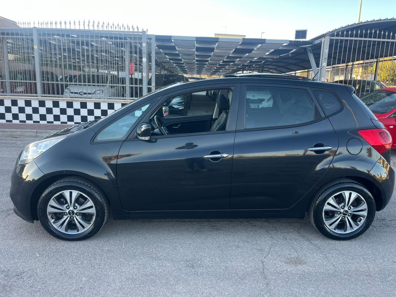 Kia Venga 1.4 CRDi 90 CV High Tech Unipro 2015