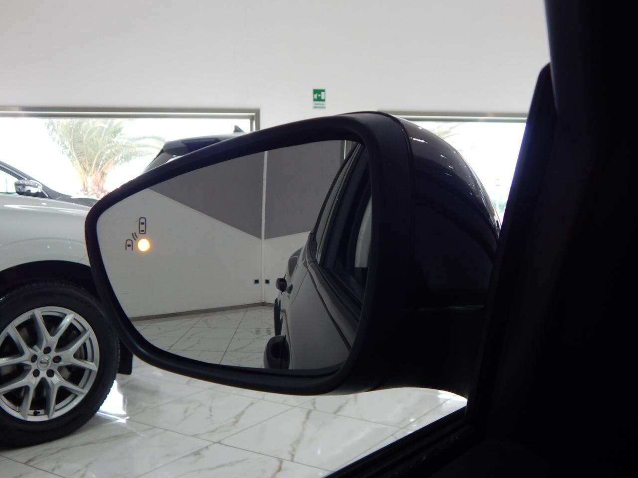 Ford Focus Active SW 1.5 ecoblue Co-Pilot TETTO-NAVI-PARK-LED