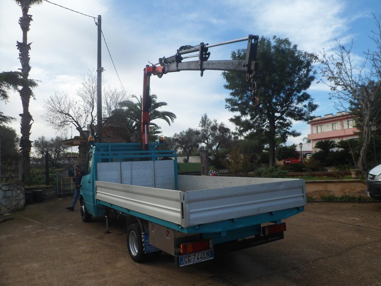 Mercedes-benz Sprinter cassone fisso con gru