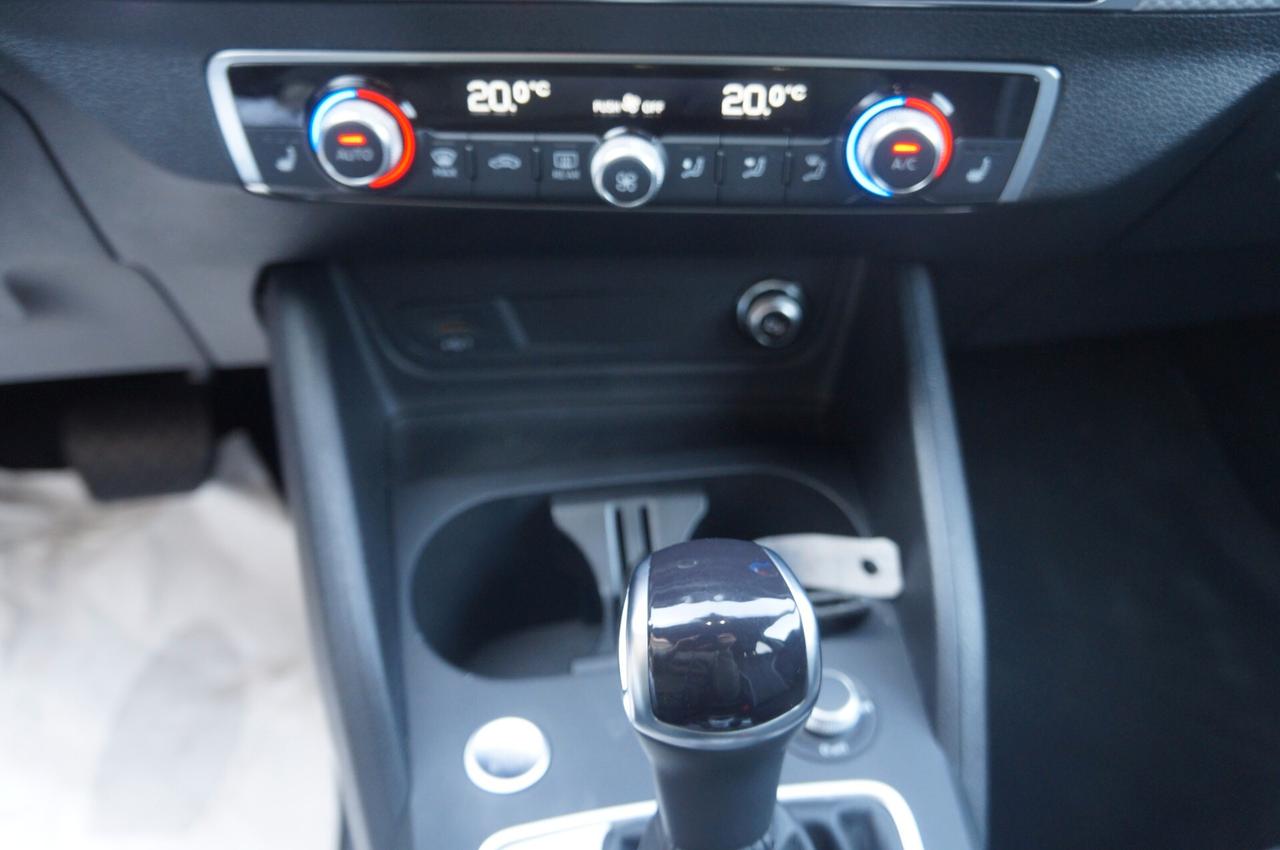 Audi Q2 35 TFSI S tronic line Edition BLACK IDENTITY
