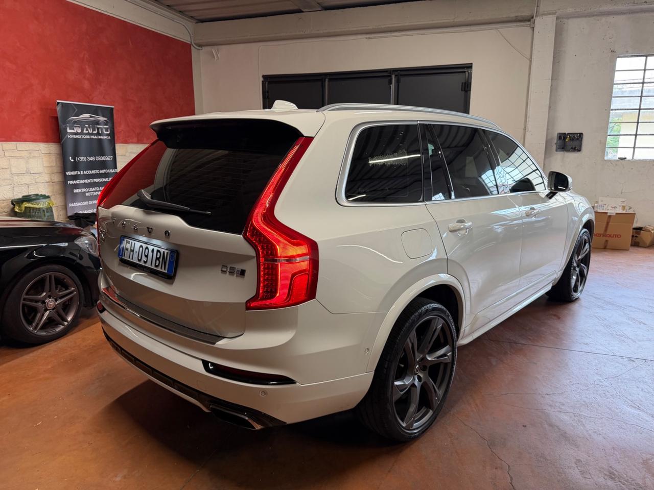 Volvo XC 90 XC90 D5 AWD Geartronic 7 posti R-design