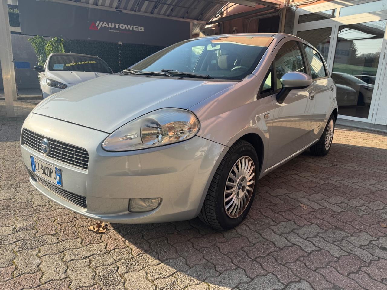 Fiat Grande Punto 1.4 5 porte Dynamic