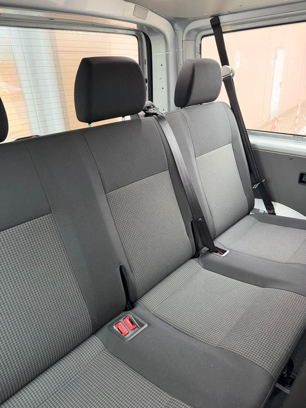 Volkswagen Transporter 2.0 TDI 150CV DSG PC Kombi Business