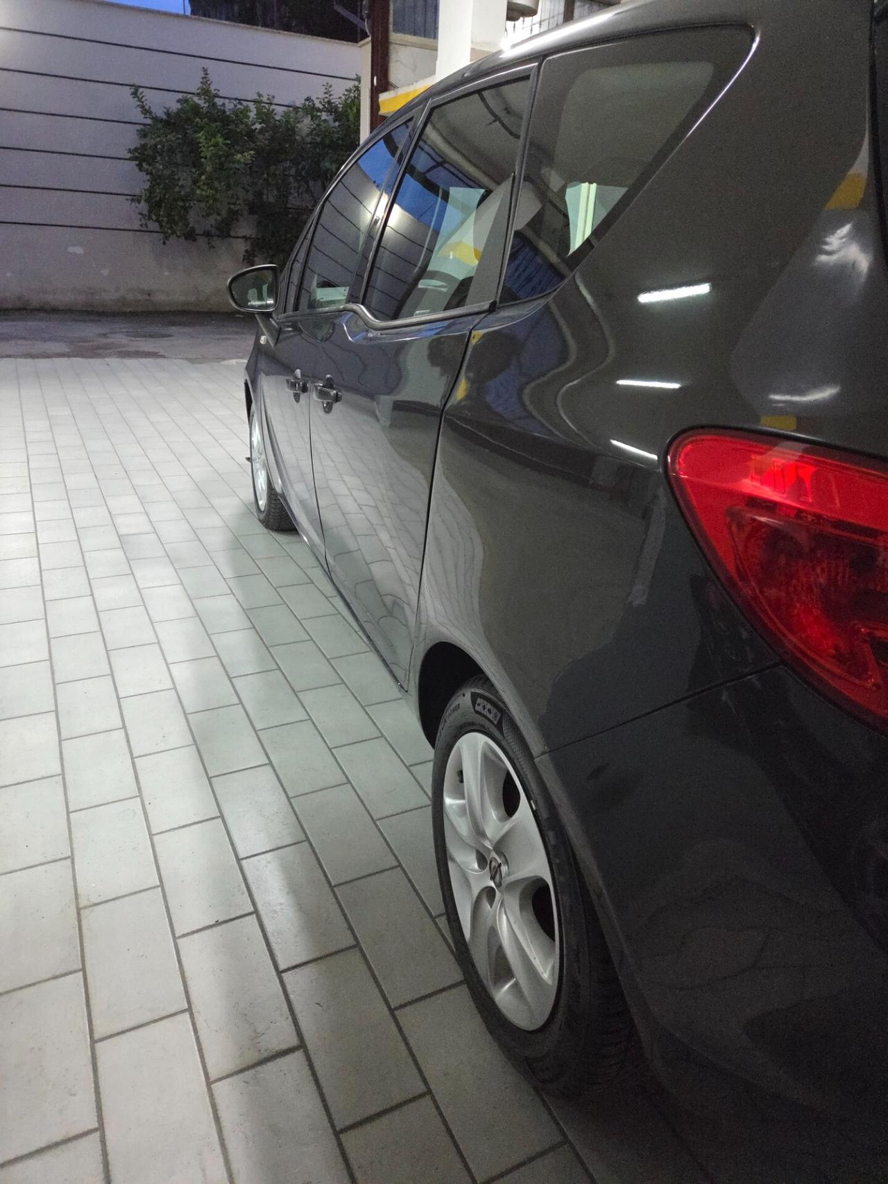 Opel Meriva 1.4 Turbo 120CV GPL Tech Design Edition