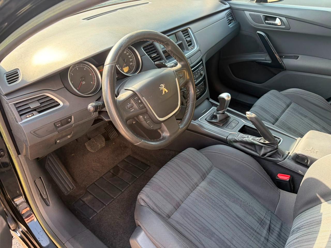 Peugeot 508 1.6 e-HDi 115CV cambio robotizzato S&S SW Ciel Business*EURO5