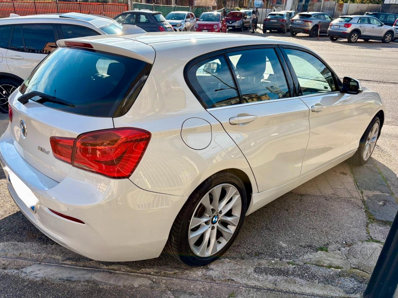 BMW 116 CAMBIO AUTOMATICO BIANCO PERLATO