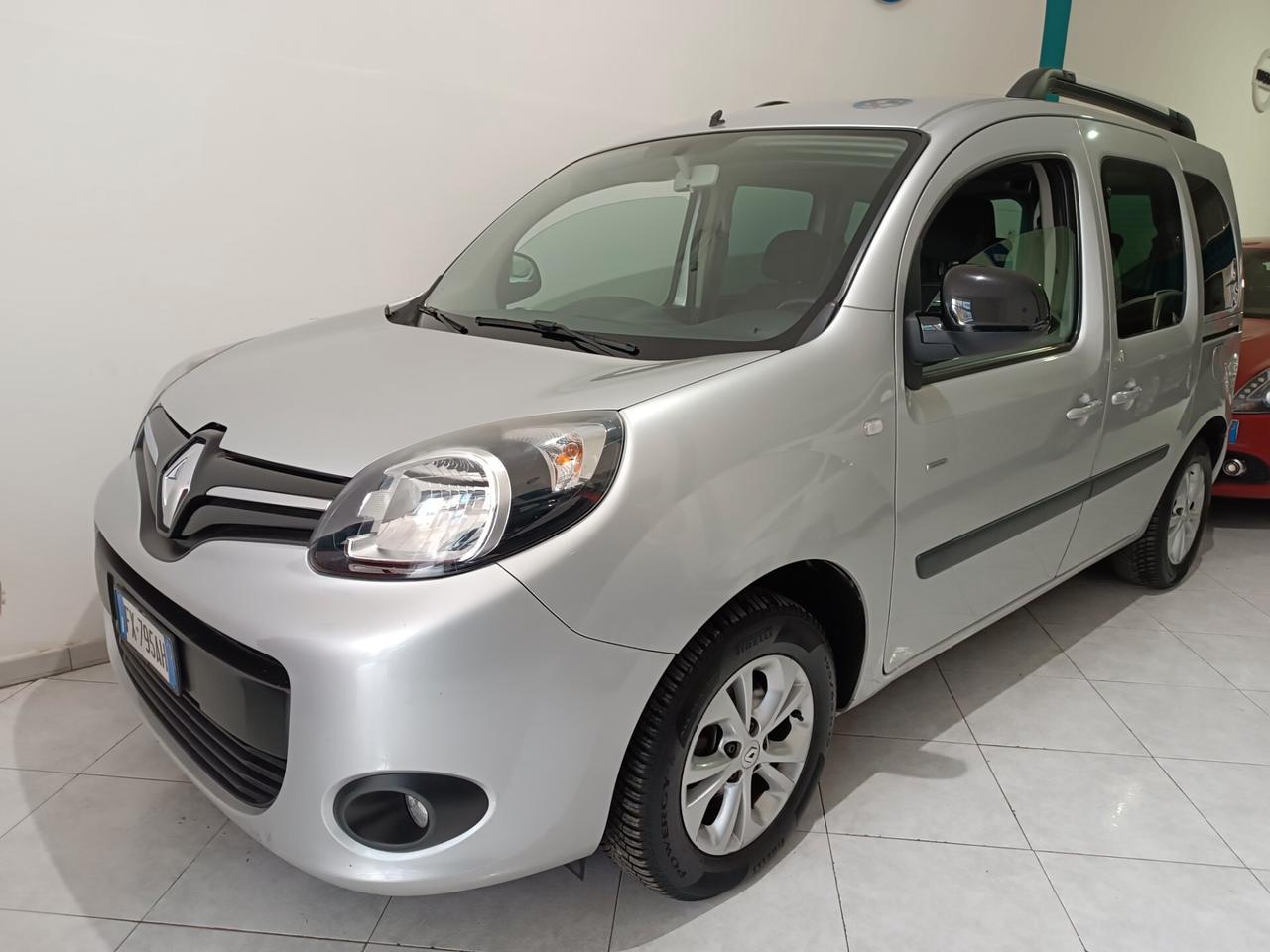 Renault Kangoo dCi 8V 95CV 5 porte posti Limited