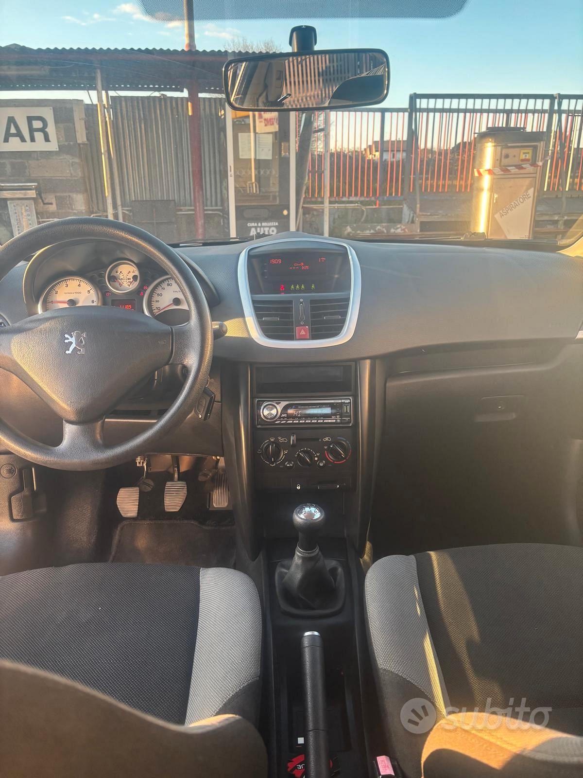 Peugeot 207 1.4 88CV 5p. XS