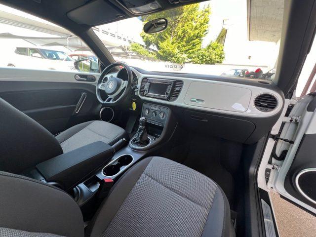 VOLKSWAGEN Maggiolino 1.2 TSI Design KM AUTO PER NEOPATENTATI