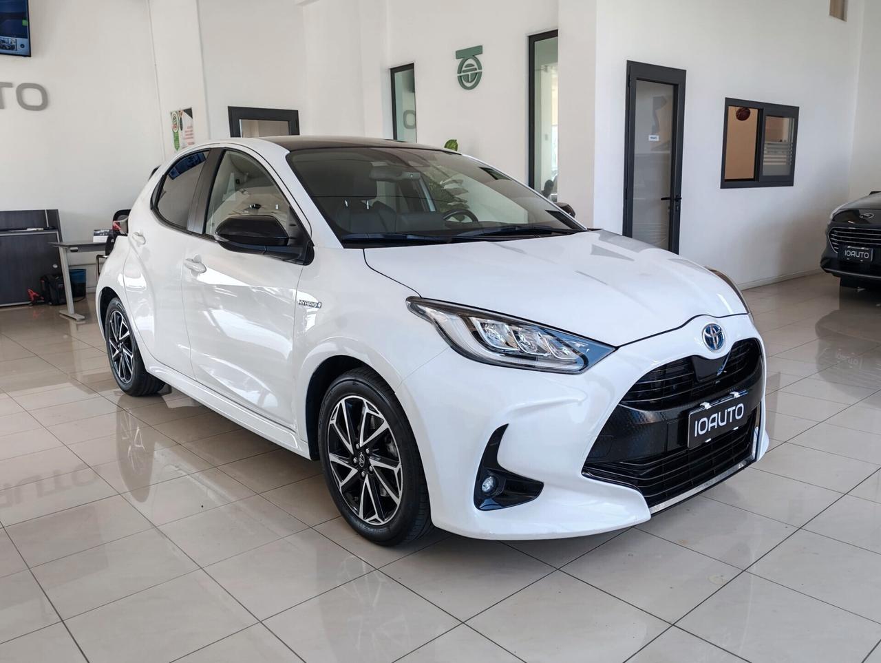 Toyota Yaris 1.5 Hybrid Lounge 2021