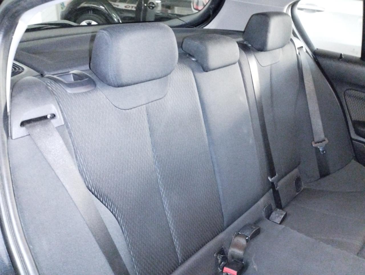 Bmw 116d 5p. Sport