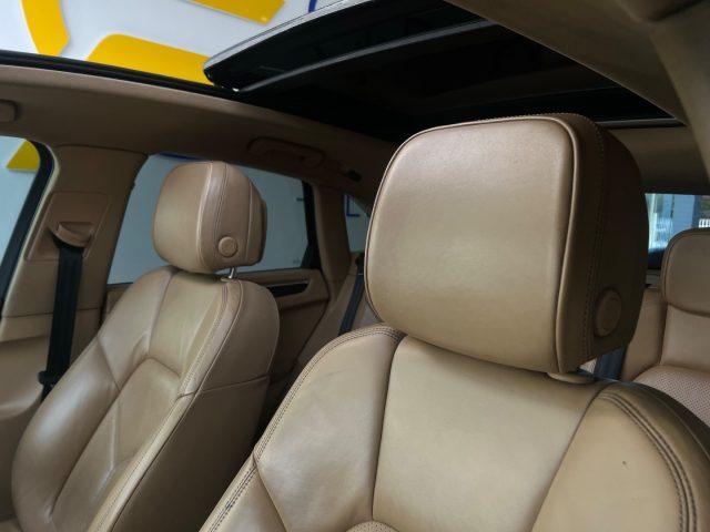 PORSCHE Macan 3.0 S Diesel tetto panoramico apribile da ?419,00