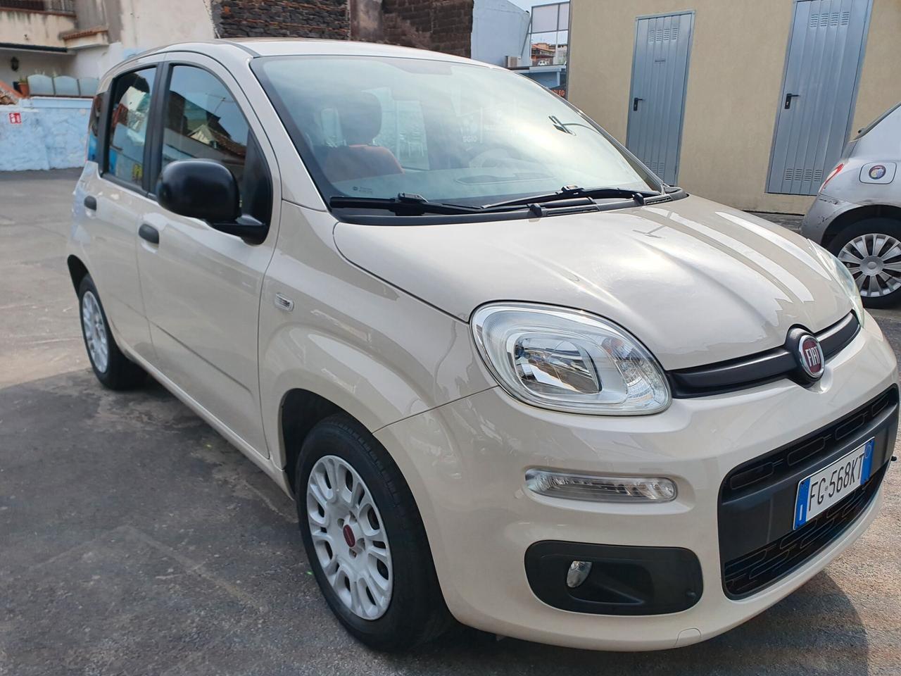 Fiat Panda 1.2 Easy km 28000 anno 2017