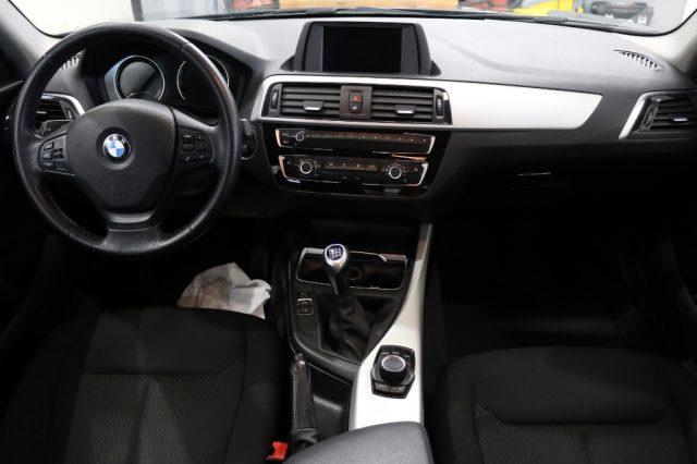 BMW 118 i 5p. Advantage