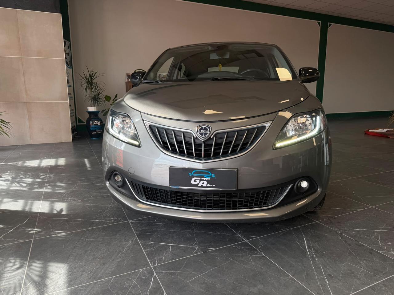 Lancia Ypsilon 1.0 FireFly 5 porte S&S Hybrid Gold