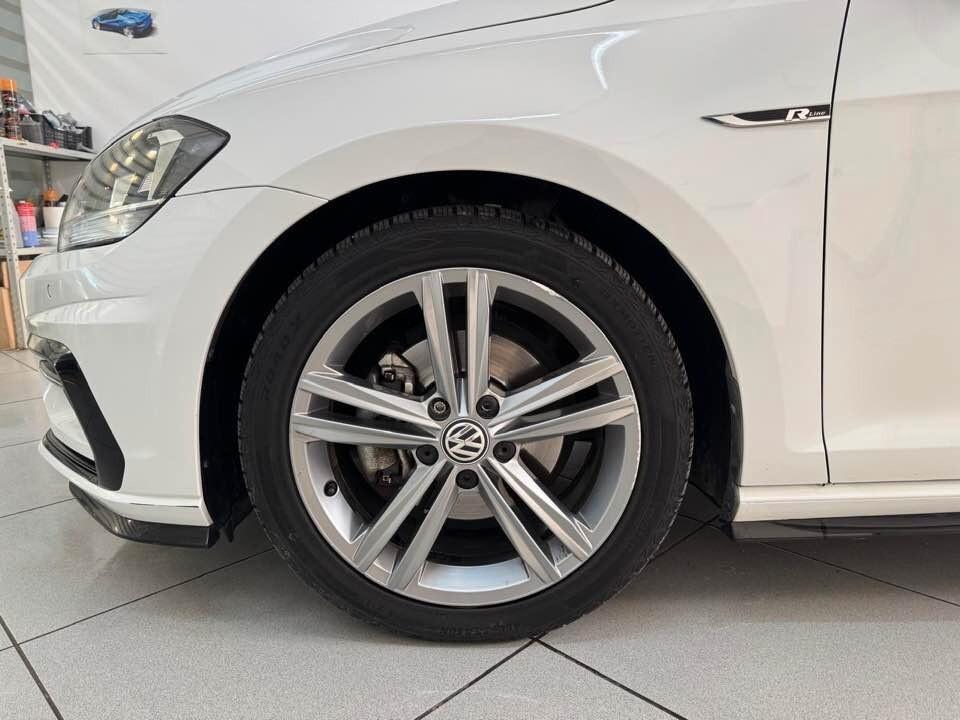 Volkswagen Golf 7.5 1.6 TDI 115 CV 5p. R-line 2018