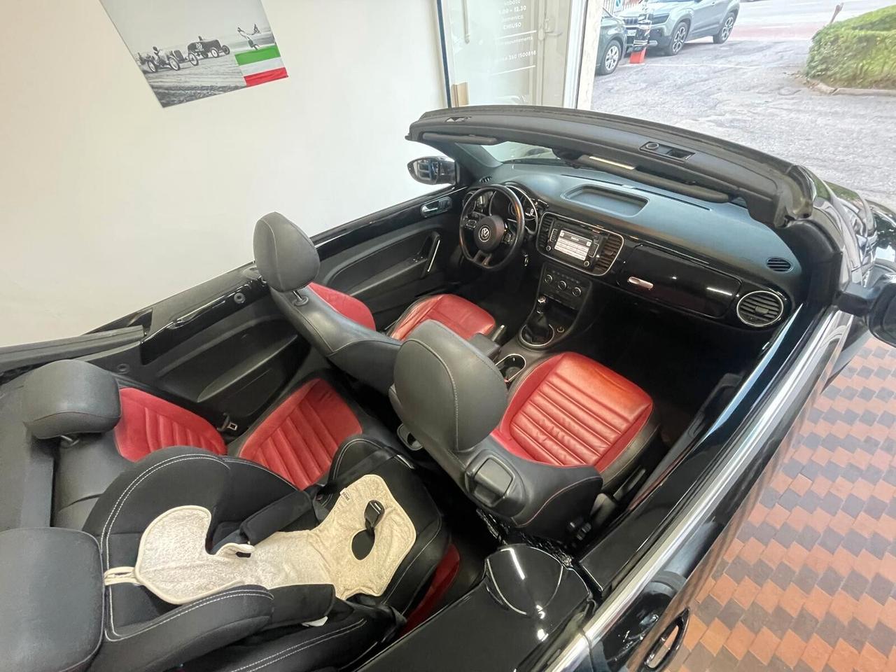 Volkswagen Maggiolino Cabrio 1.6 TDI Design