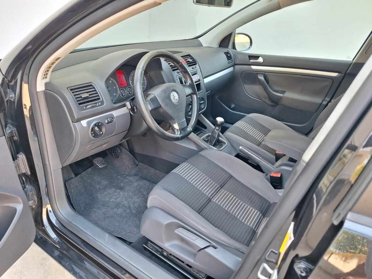Volkswagen Golf 1.9 TDI DPF 5p.
