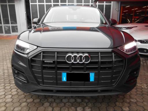 Audi Q5 40 2.0 tdi IBRIDA 12V 4x4+TETTO APR. con iva 22%