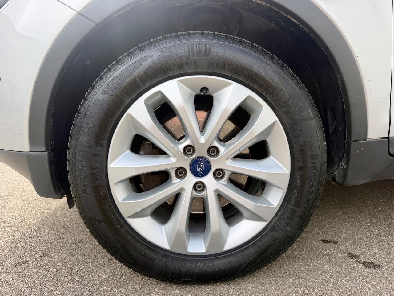 Ford Kuga 2.0d 4WD Titanium 2012 187.000km tagliandata