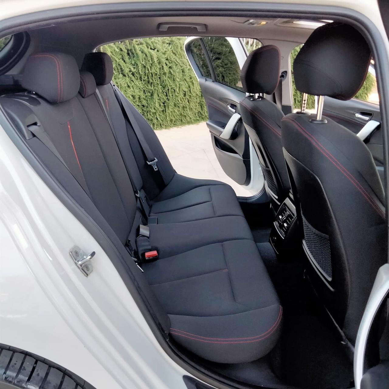 Bmw 116 116d 5p. Msport