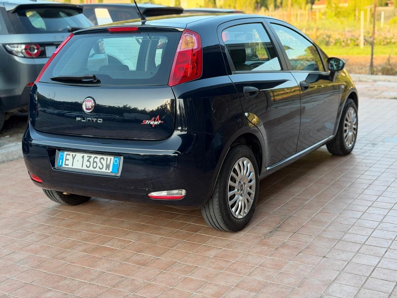 Fiat Punto 1.4 8V 5 porte Easypower Street