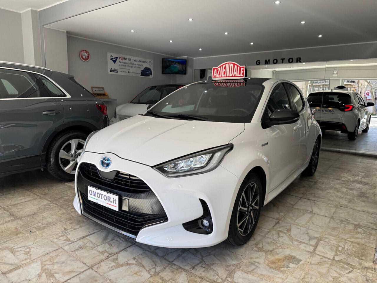 Toyota Yaris 1.5 Hybrid Lounge Aziendale