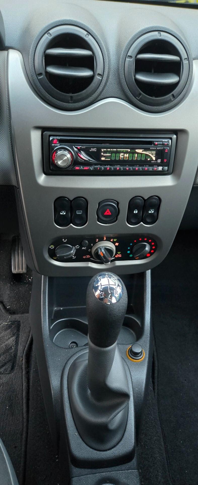 Dacia Sandero 1.4 8V GPL Lauréate