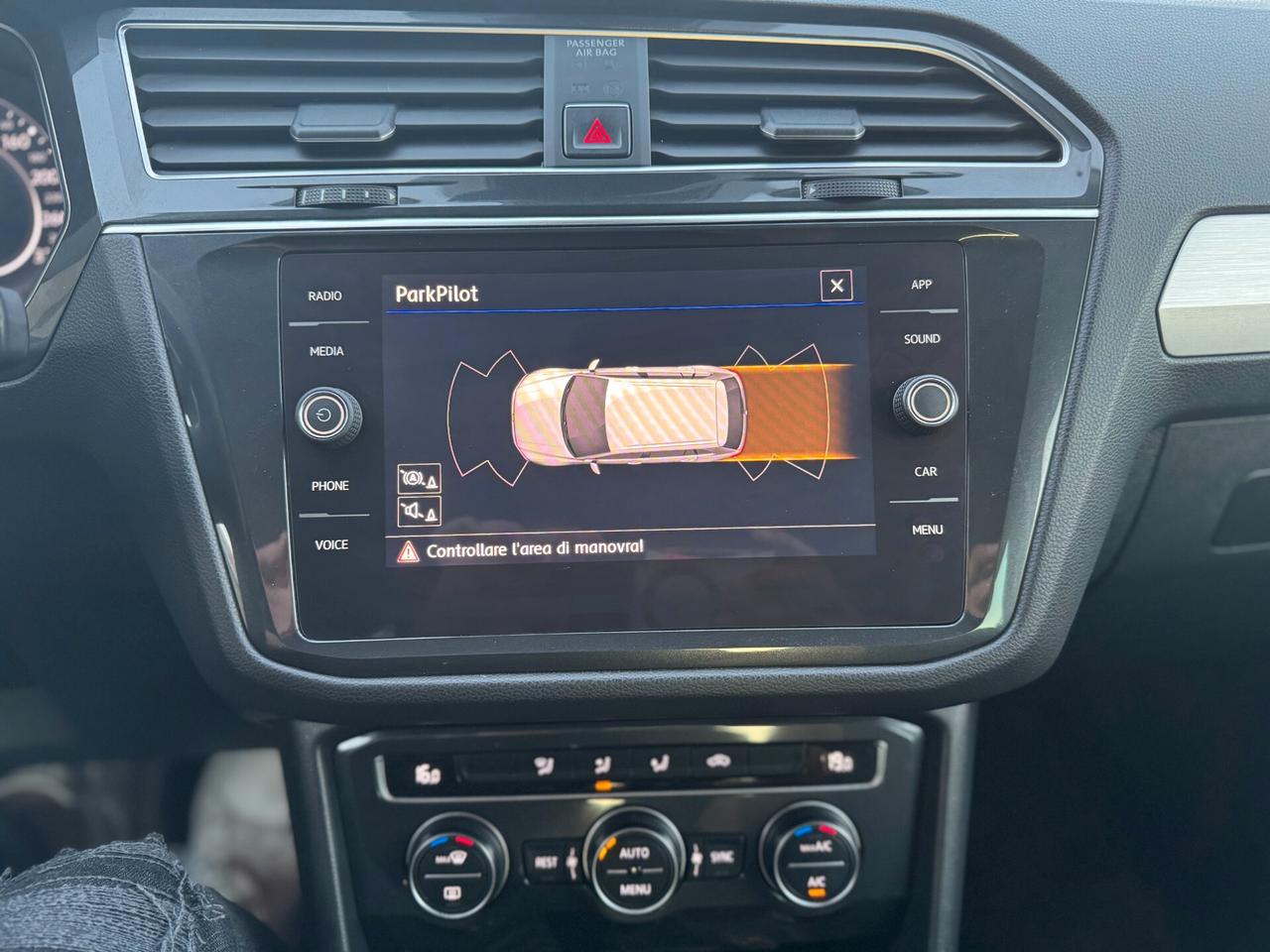 Volkswagen Tiguan 1.6 116CV R-LINE