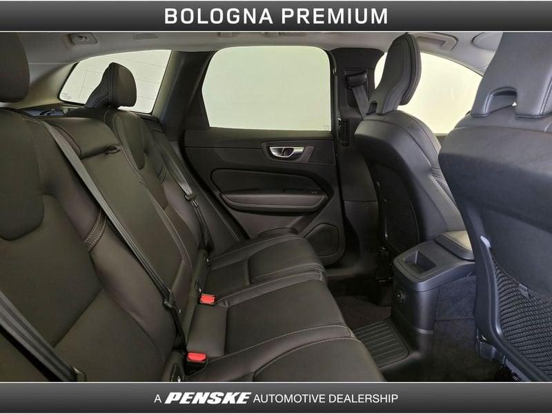 Volvo XC60 XC60 T6 Recharge Plug-in Hybrid AWD automatico Ultimate Dark