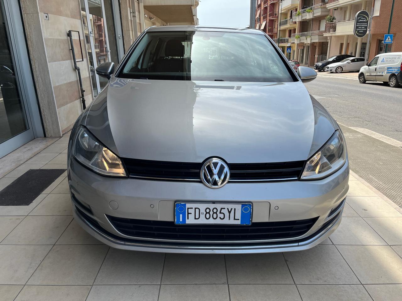 Volkswagen Golf 1.6 TDI 110 CV DSG 5p. Highline