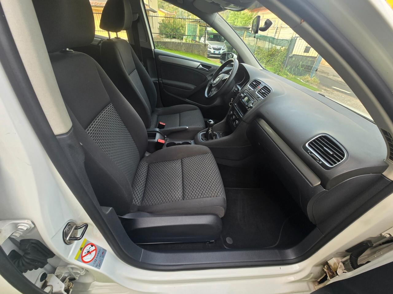 Volkswagen Golf 1.6 TDI 105CV-2012